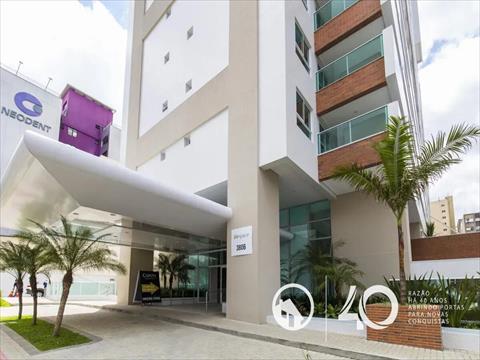 Studio para locacao no Centro em Curitiba com 30m² por R$ 1.800,00