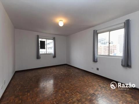 Apartamento para locacao no Centro em Curitiba com 60m² por R$ 2.200,00