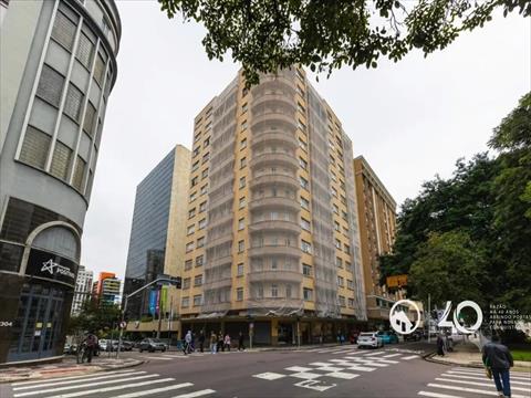 Apartamento para venda no Centro em Curitiba com 71m² por R$ 380.000,00
