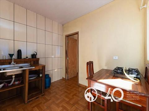 Casa Residencial para locacao no Borda do Campo em São José dos Pinhais com 32m² por R$ 1.200,00