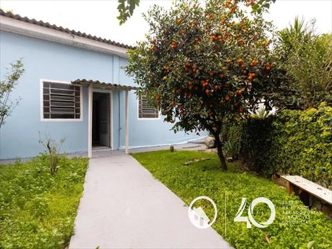 Casa Residencial para locacao no Vista Alegre em Curitiba com 80m² por R$ 2.300,00