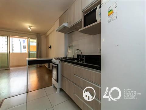 Apartamento para locacao no Centro em Curitiba com 45m² por R$ 2.250,00