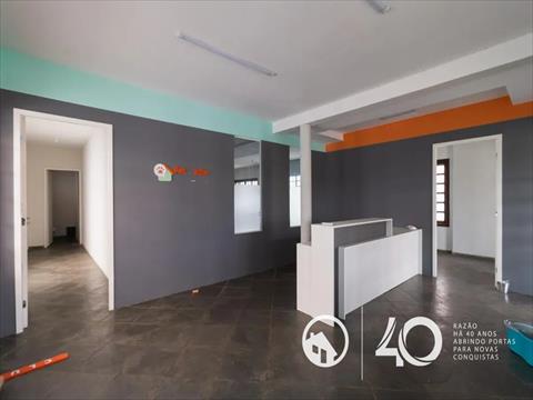 Casa Comercial para locacao no Água Verde em Curitiba com 188m² por R$ 7.000,00
