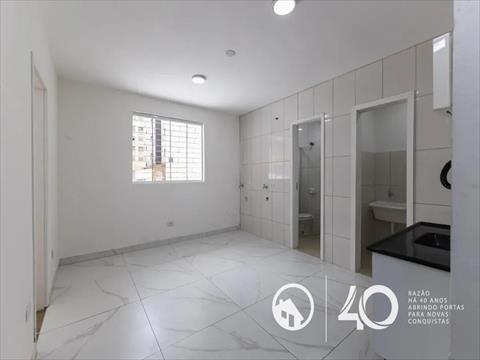 Studio para locacao no Centro em Curitiba com 23m² por R$ 1.100,00