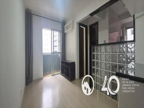 Apartamento para locacao no Centro em Curitiba com 34m² por R$ 2.200,00