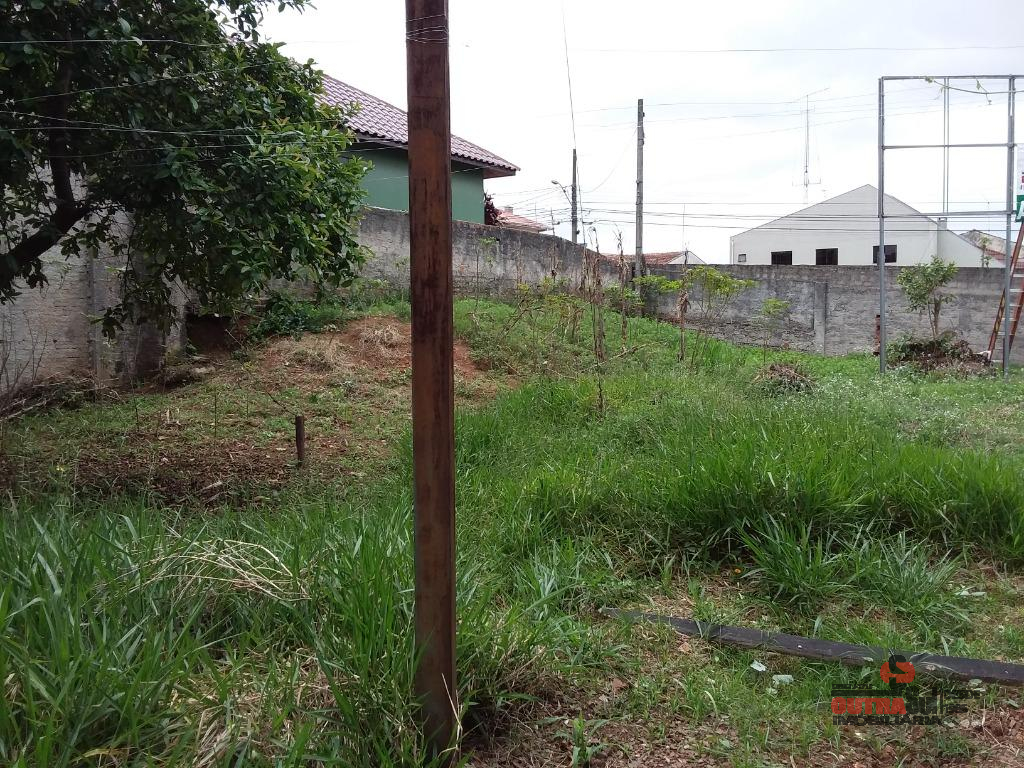 Terreno / Lote para locacao no Capão Raso em Curitiba com 345m² por R$ 2.000,00