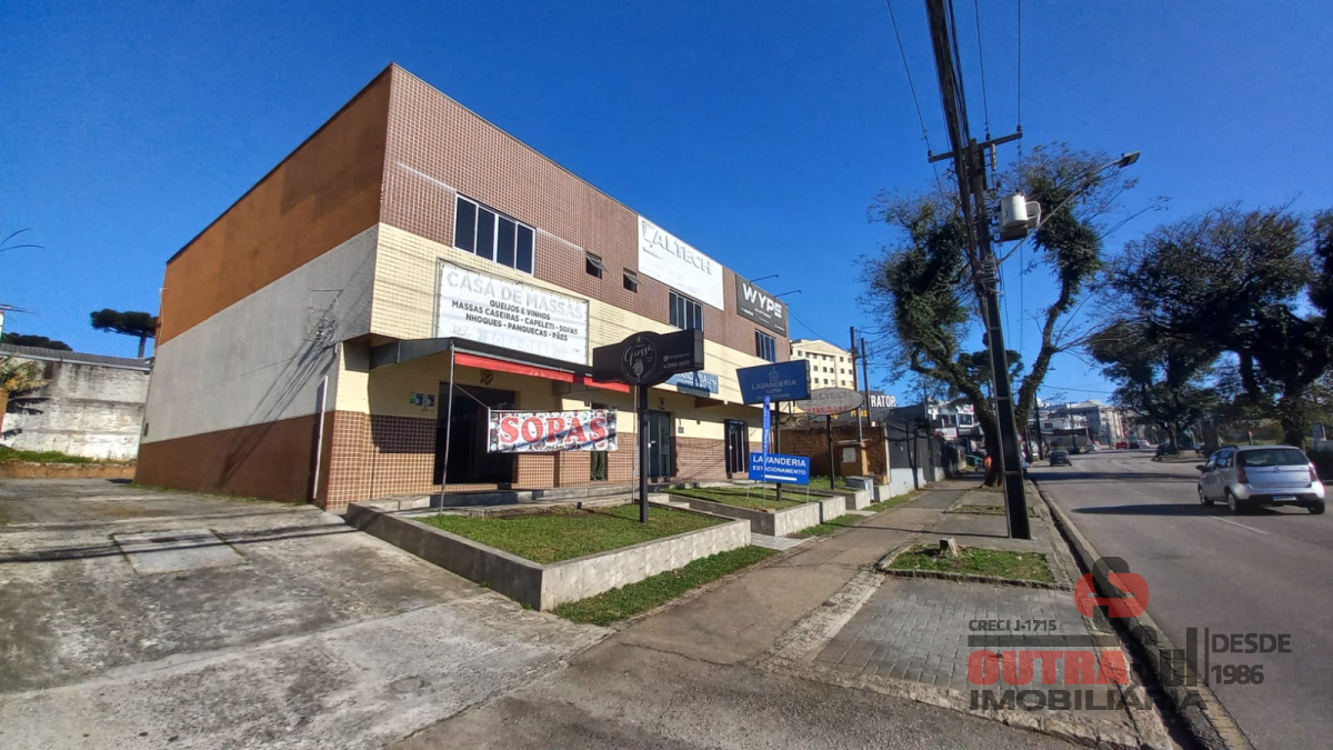 Prédio para venda no Novo Mundo em Curitiba com 500m² por R$ 3.000.000,00