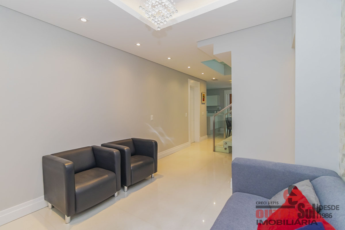 Casa Residencial para venda no Xaxim em Curitiba com 212,67m² por R$ 1.880.000,00