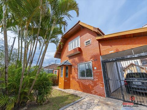 Sobrado para venda no Novo Mundo em Curitiba com 148,6m² por R$ 980.000,00