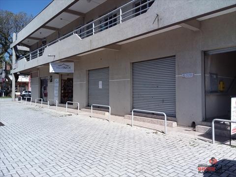 Loja para locacao no Novo Mundo em Curitiba com 90,00m² por R$ 2.500,00