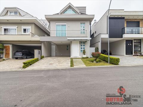 Casa Residencial para venda no Xaxim em Curitiba com 212,67m² por R$ 1.880.000,00