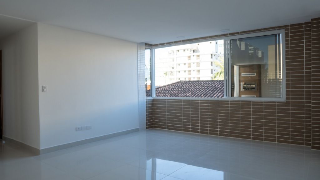 Apartamento para venda no Centro em Matinhos com 175,00m² por R$ 1.590.000,00