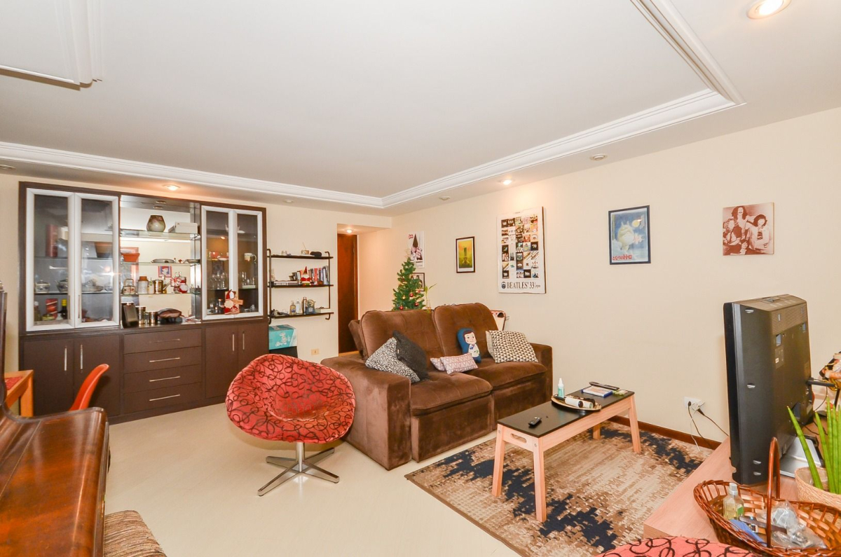 Apartamento para venda no Cabral em Curitiba com 135,00m² por R$ 650.000,00