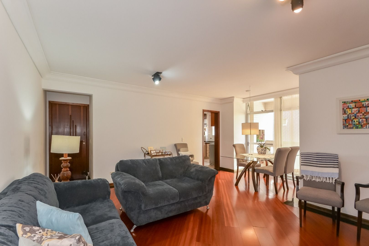Apartamento para venda no Cabral em Curitiba com 170,00m² por R$ 653.000,00