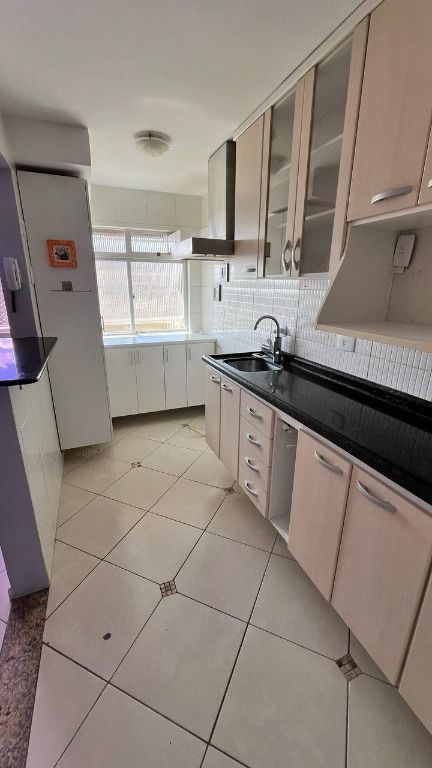 Apartamento para locacao no Bigorrilho em Curitiba com 107,00m² por R$ 2.350,00
