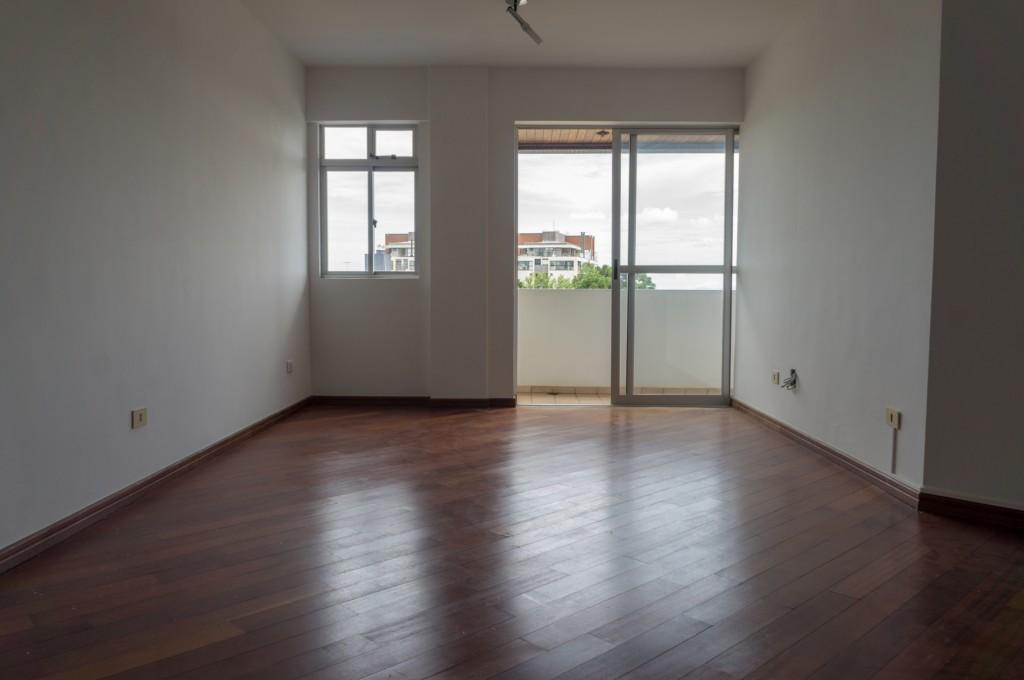 Apartamento para locacao no Boa Vista em Curitiba com 166,00m² por R$ 2.970,00
