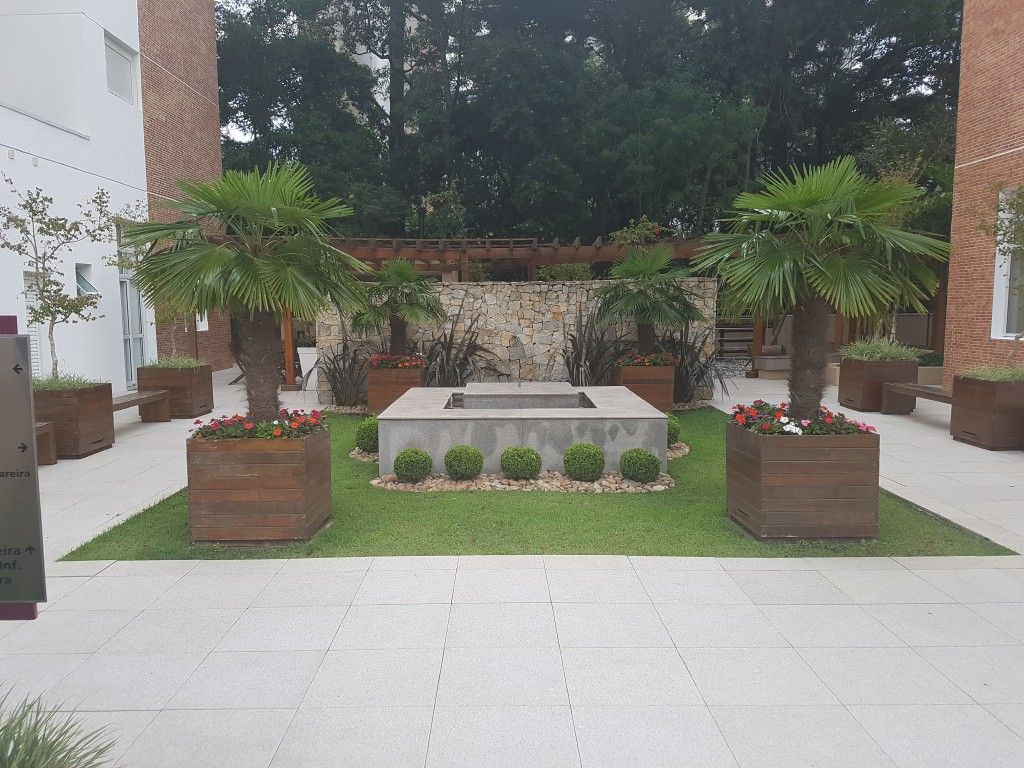Apartamento para locacao no Mossunguê em Curitiba com 185,00m² por R$ 6.050,00