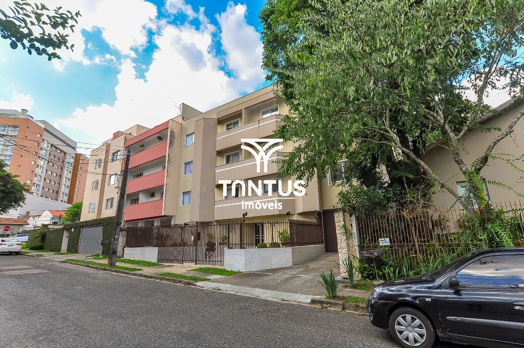 Apartamento para locacao no Cabral em Curitiba com 88m² por R$ 2.000,00
