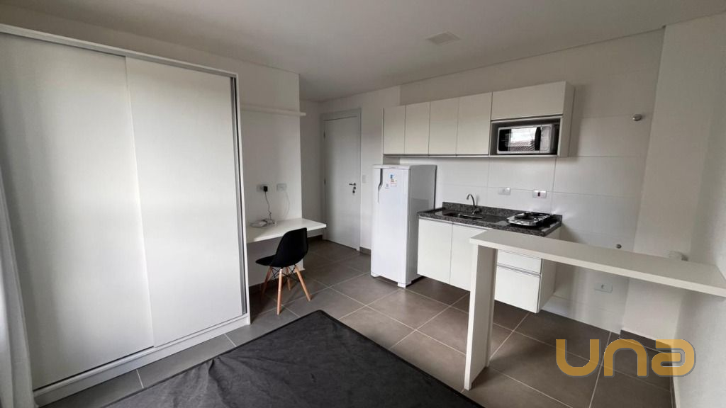 Stúdio para locacao no Rebouças em Curitiba com 0m² por R$ 1.400,00