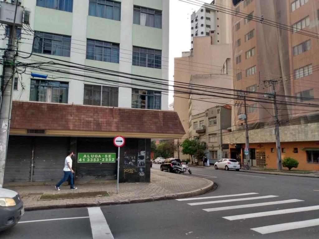 Loja para locacao no Centro em Curitiba com 99,00m² por R$ 4.500,00