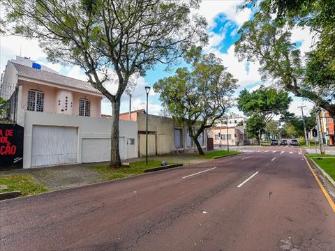 Sobrado para locacao no Rebouças em Curitiba com 0,00m² por R$ 4.999,00