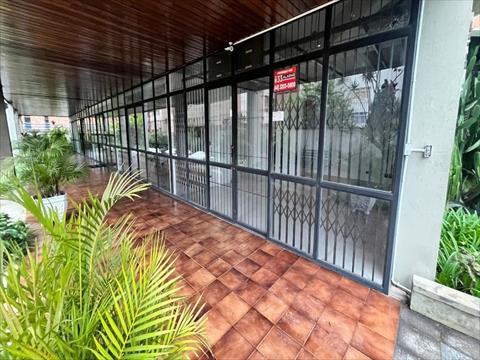 Loja para locacao no Centro em Curitiba com 82m² por R$ 4.050,00