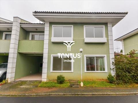 Sobrado para locacao no Santa Felicidade em Curitiba com 0m² por R$ 3.500,00