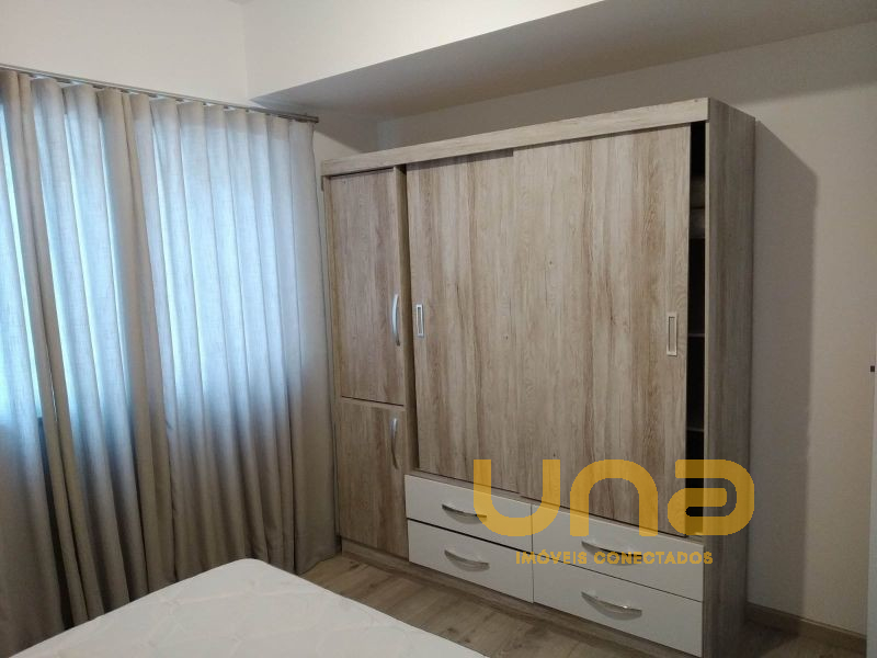 Apartamento para locacao no Centro em Curitiba com 92m² por R$ 2.800,00