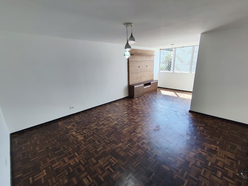 Apartamento para locacao no Fazendinha em Curitiba com 66,55m² por R$ 2.400,00