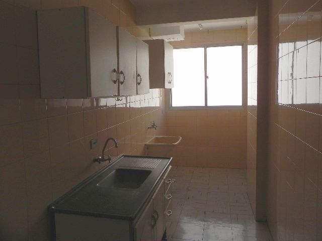 Apartamento para locacao no Cristo Rei em Curitiba com 86,00m² por R$ 1.600,00