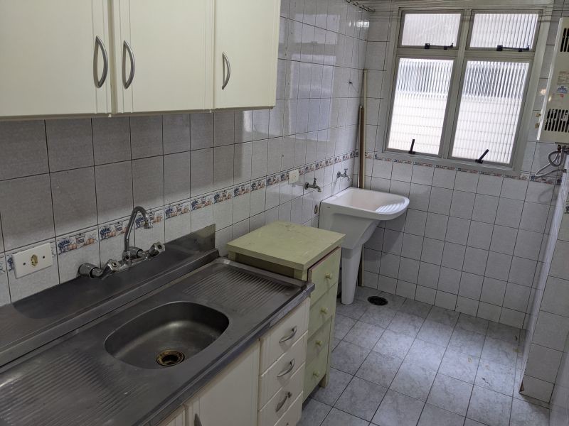 Apartamento para locacao no Rebouças em Curitiba com 80,00m² por R$ 2.000,00