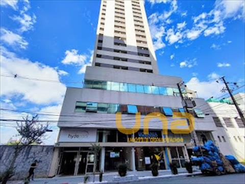 Apartamento para locacao no Centro em Curitiba com 47m² por R$ 1.700,00