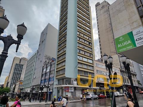 Imóveis Comerciais para locacao no Centro em Curitiba com 140m² por R$ 2.000,00