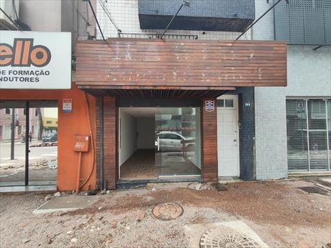Loja para locacao no Centro em Curitiba com 60,00m² por R$ 4.900,00