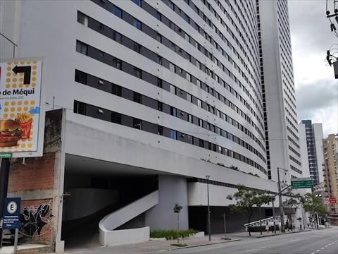 Apartamento para locacao no Centro em Curitiba com 116,00m² por R$ 3.000,00