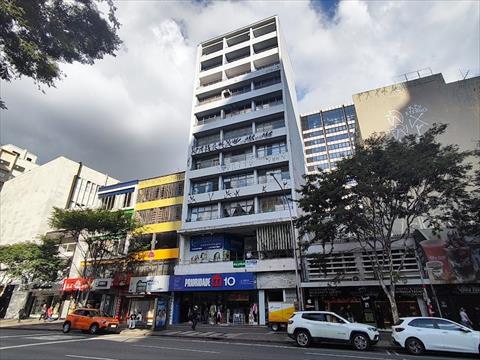 Imovel Comercial para locacao no Centro em Curitiba com 46,00m² por R$ 700,00