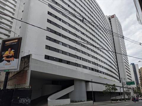 Apartamento para locacao no Centro em Curitiba com 116,04m² por R$ 3.200,00