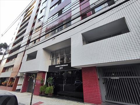 Kitinete para locacao no Centro em Curitiba com 45,00m² por R$ 1.600,00
