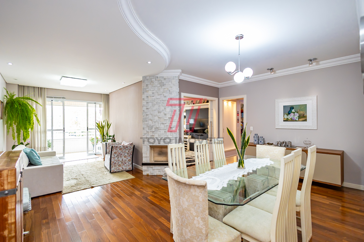 Apartamento para venda no Mercês em Curitiba com 141m² por R$ 1.350.000,00
