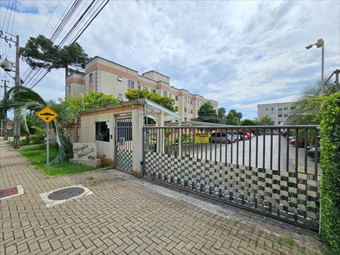 Apartamento para locacao no Pinheirinho em Curitiba com 85,00m² por R$ 1.700,00