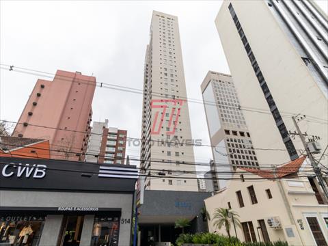 Apartamento para locacao no Centro em Curitiba com 74,95m² por R$ 2.800,00