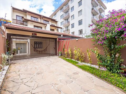 Sobrado para venda no Portão em Curitiba com 300m² por R$ 1.700.000,00