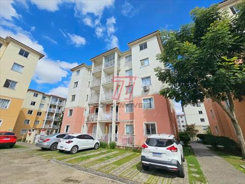 Apartamento para venda no Vila Yara em Colombo com 52m² por R$ 330.000,00