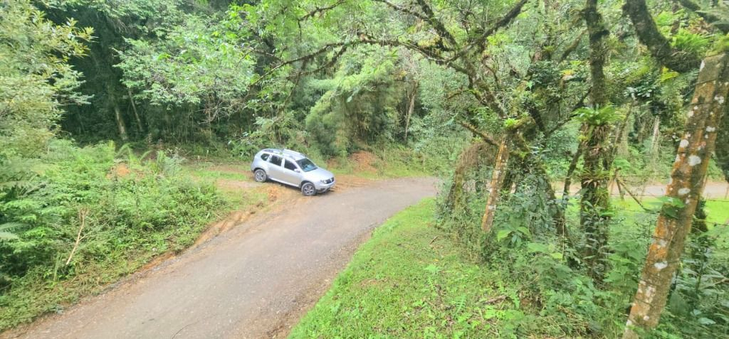 Chácara/fazenda para venda no Centro em Quatro Barras com 19.366,00m² por R$ 200.001,00