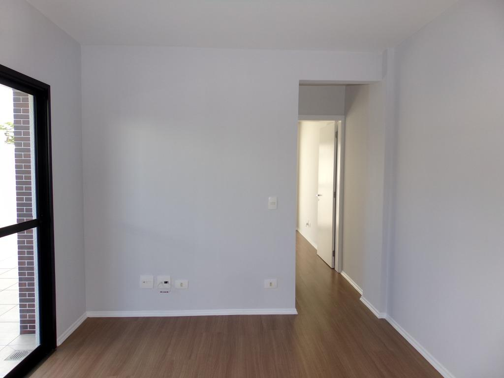Apartamento para locacao no Rebouças em Curitiba com 80,00m² por R$ 1.980,00
