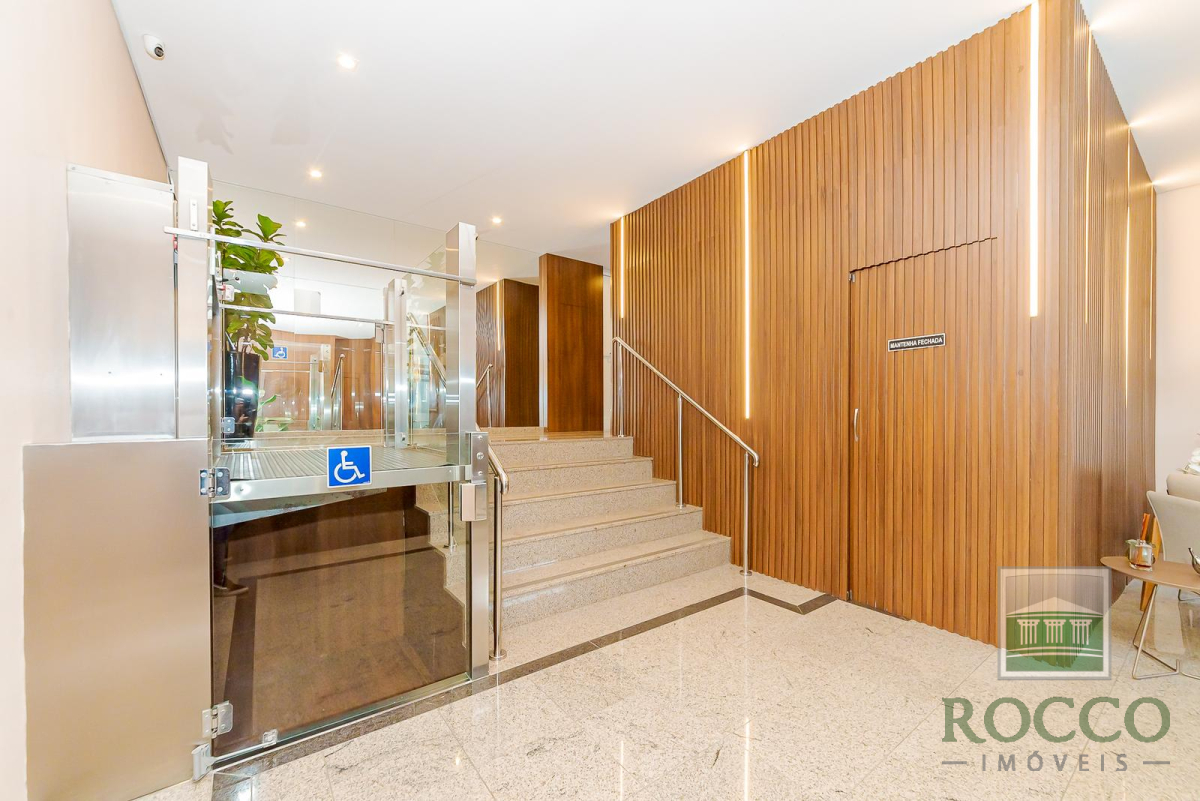 Apartamento para locacao no Bacacheri em Curitiba com 141,81m² por R$ 3.300,00