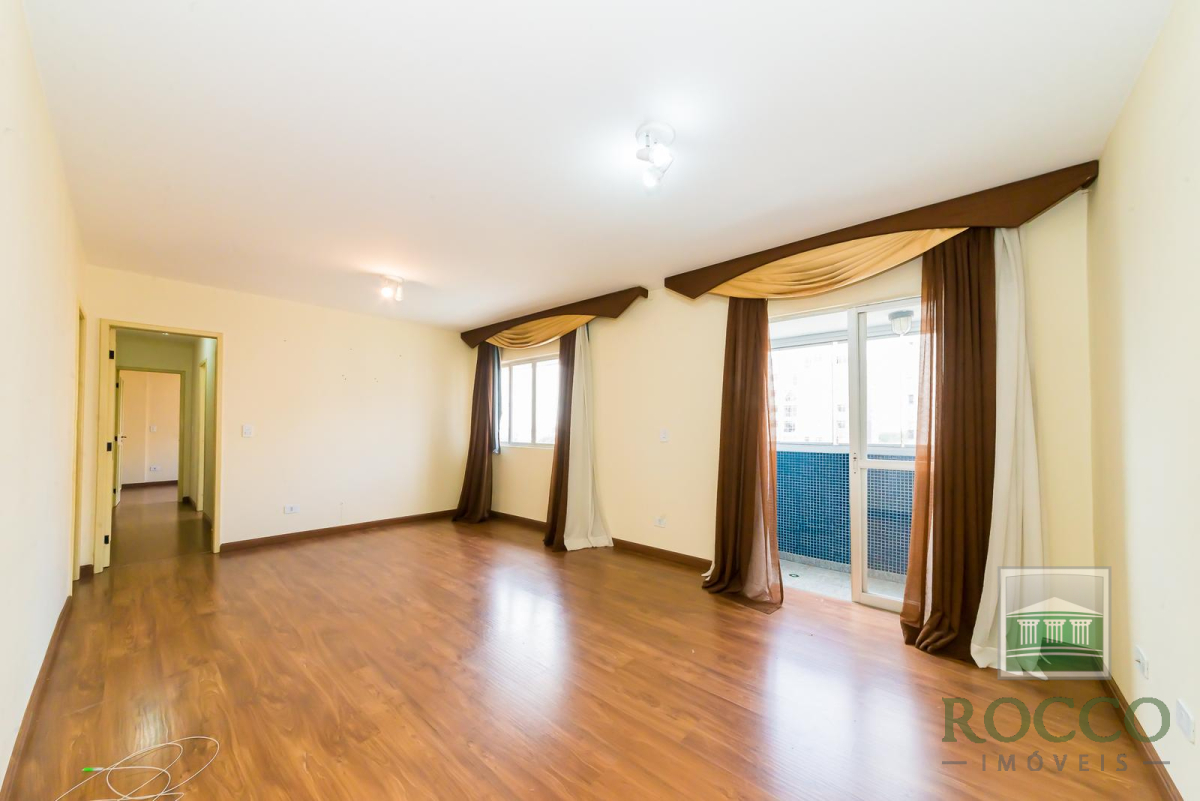 Apartamento para locacao no Bacacheri em Curitiba com 141,81m² por R$ 3.300,00