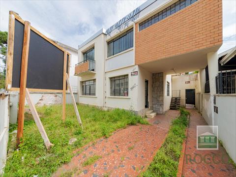Casa Comercial para locacao no Centro em Curitiba com 385,00m² por R$ 8.000,00