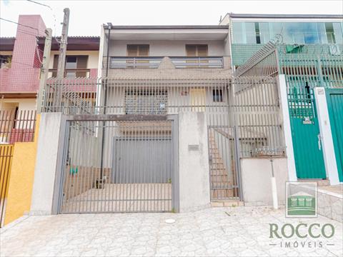 Casa Residencial para locacao no Tingui em Curitiba com 198,24m² por R$ 4.900,00