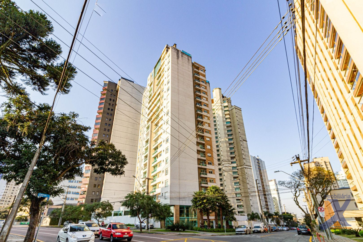 Apartamento para venda no Água Verde em Curitiba com 182,00m² por R$ 990.000,00